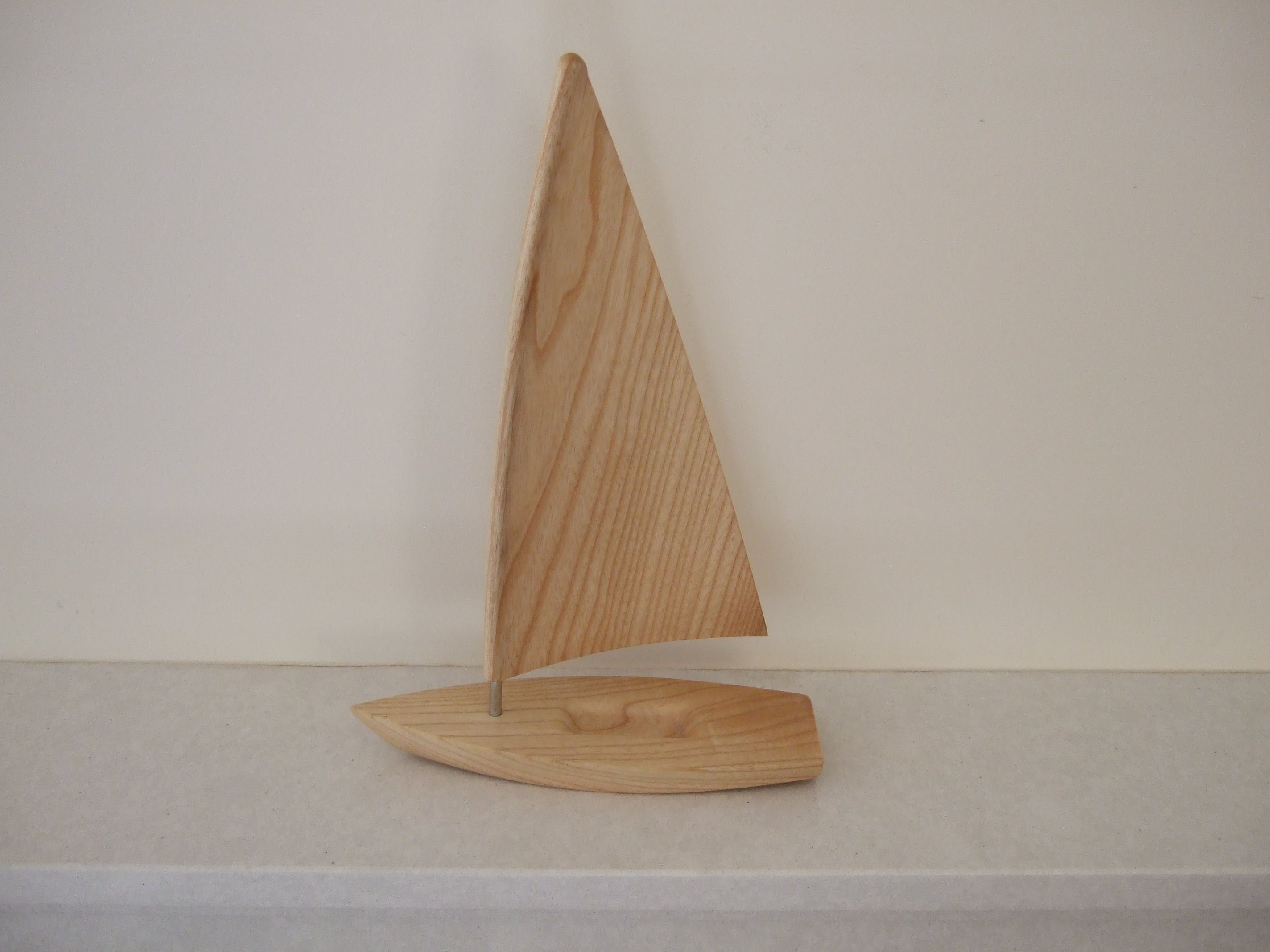 Laser Sailing Dinghy 20cm L x 7 w x 30 H
